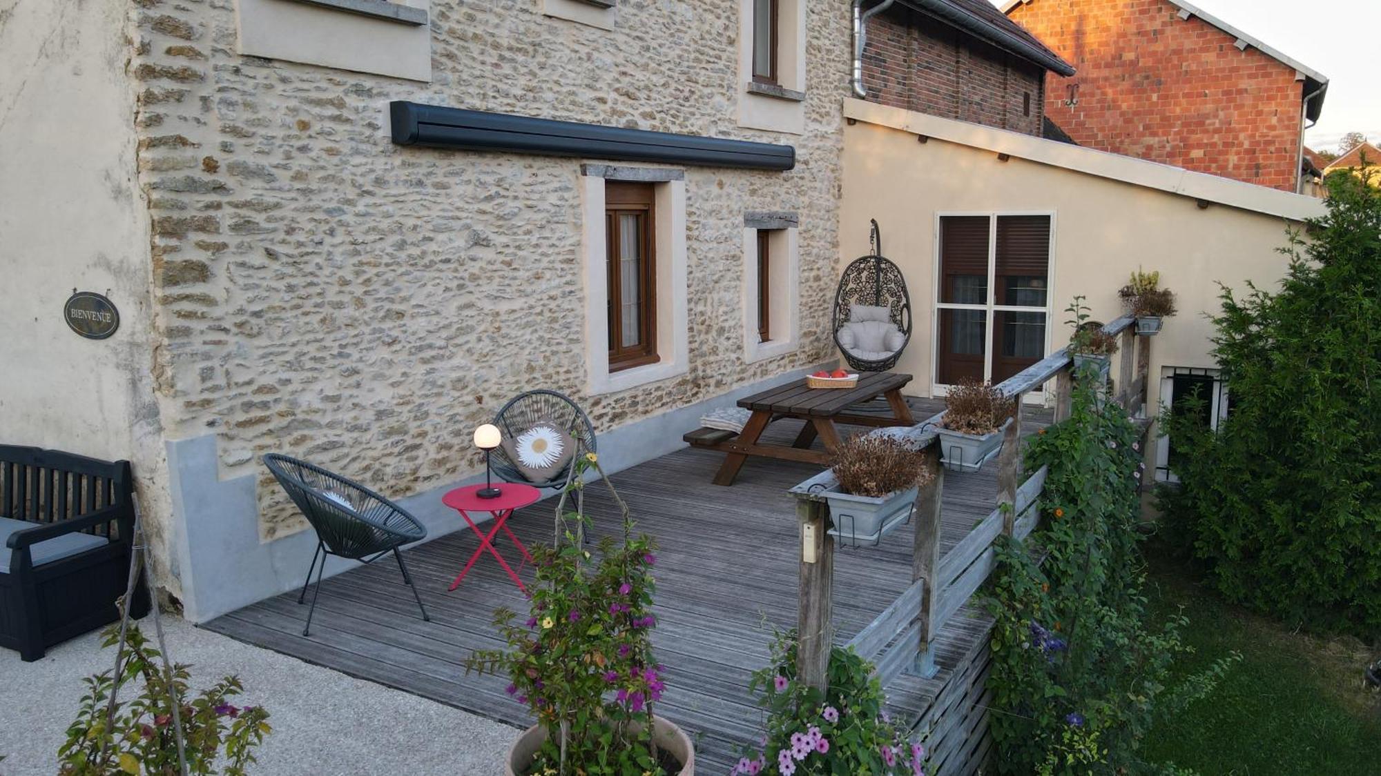 Pivoine Chambre D Hotes Fralignes Exterior foto